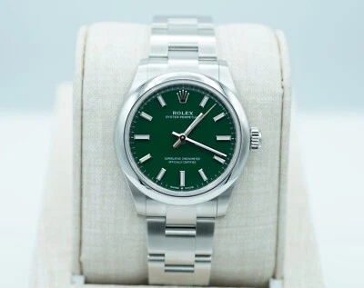 Rolex 277200 OYSTER PERPETUAL 31MM GREEN DIAL 2024 WARRANTY FULL SET - Image 1 of 4