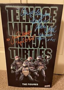 2018 SDCC Exclusive NECA TMNT  4-Pack 1990 VHS Signed By Brian Tochi Judith Hoag