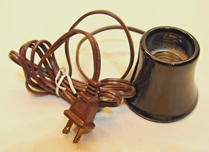UNUSED BLACK CERAMIC LIGHTBULB HOLDER, USE FOR GLOWLAMP DISPLAY ETC. - Picture 1 of 2