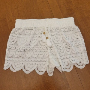 Gianni Bini Women's White Lace Cover-up Shorts, Size XS - Picture 1 of 3