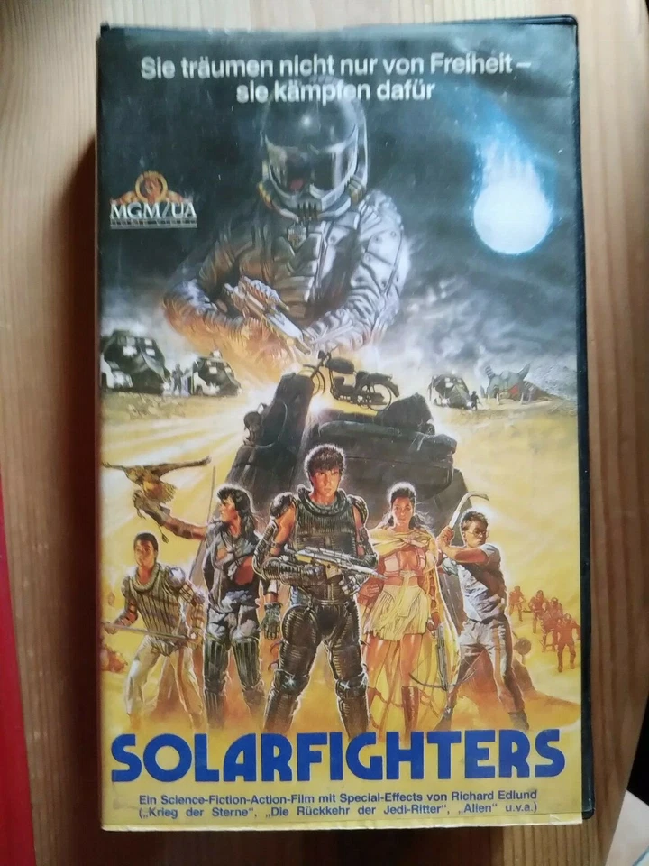 VHS Rarität: SOLARFIGHTERS (1986)   - Bild 1 von 1