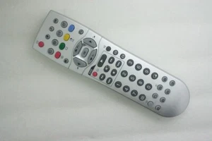 Mando a distancia para TV Hitachi 42PD5000TA CMP420V2 CMP4212U 55HDM71A CMP420V2A - Imagen 1 de 4
