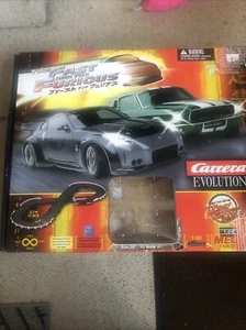 Nuevo CARERRA EVOLUTION Fast & Furious Race SET analógico 25125 COCHES RANURA sin coches - Imagen 1 de 4