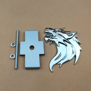 Parrilla delantera de metal cromada cabeza de lobo emblema automático deporte carreras placa de parrilla derecha - Imagen 1 de 7