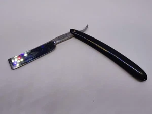 J. R. Torrey Co. Vintage Straight Razor Worcester, Mass., USA  - Picture 1 of 10
