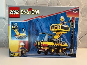 LEGO 4541 System Rail and Road Service Truck Trains 9V 1999 Dual‑Mode Vehicle - Picture 1 of 19