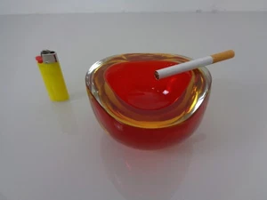 60er Jahre Murano Sommerso Aschenbecher Rot / Gelb Italien - Bild 1 von 14