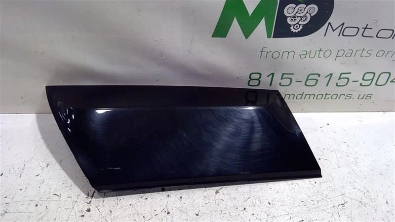 2018-2021 FORD ECOSPORT MOLDURA TRASEIRA DIREITA QUARTO PILAR FABRICANTE DE EQUIPAMENTO ORIGINAL GN15-N29148-AEW - Imagem 1 de 4