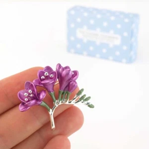Pearlescent Purple Freesia Brooch | 4.5cm Wide | Mini Gift | Cracker Filler - Picture 1 of 3