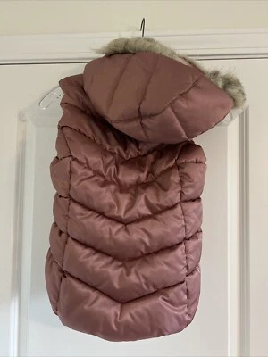 H&M Chaleco Puffer Rosa Rosa Oro Desmontable Imitación Piel Capucha NIÑAS 8-10 Foto 1 de 4