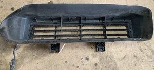 RENAULT TWINGO III RADIATOR GRILL AIR FLAP  1.0  (2014-2019) 620C42798R - Picture 1 of 12
