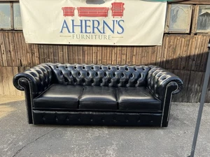 *Antique Black Leather Chesterfield 3 Seater Sofa FREE DELIVERY 🚚* - Picture 1 of 22