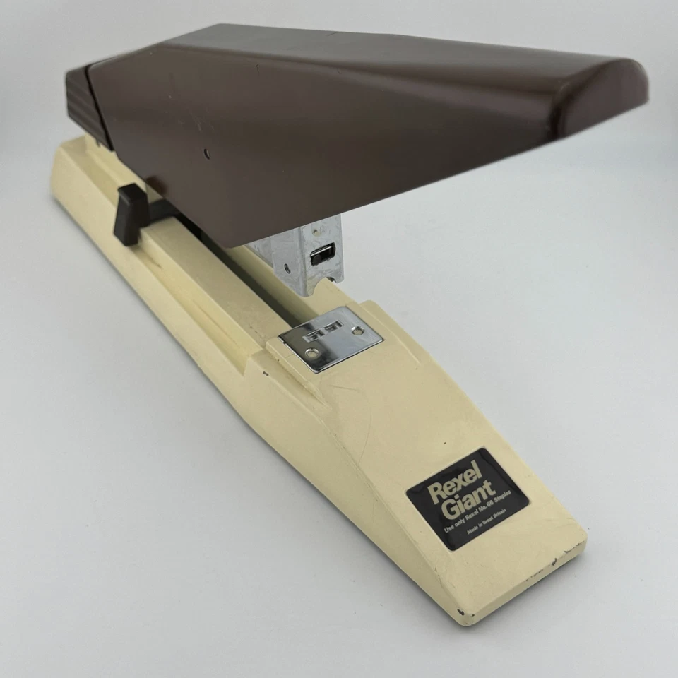 Rexel Giant Stapler Heavy Duty Stapler No.66 Staples Black 100 Sheets Vintage - Image 1 of 4
