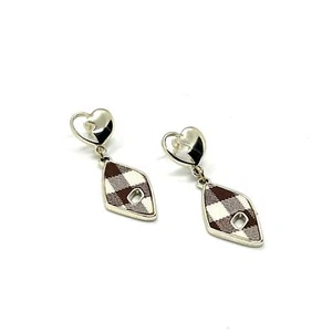 Women Heart Brown Earrings Gingham Gold Stud Organic Shape Fashion Jewelry - Picture 1 of 1