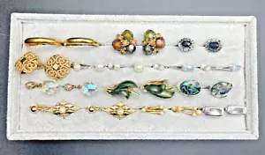 Lote de 12 pares de pendientes vintage con clip Vogue Avon Monet Napier Richelieu Estate - Imagen 1 de 22
