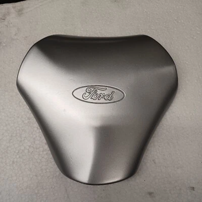 Tapa central de metal Ford Probe 93-97 usada OEM ÁSPERA KB-75-37-19Z MANO IZQUIERDA Foto 1 de 2