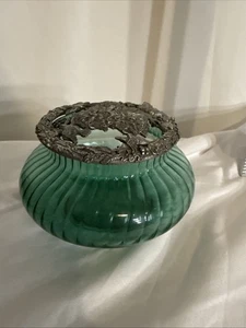 92 Rawcliffe Pewter Green swirl glass potpourri Trinket Jar Christmas Tree - Picture 1 of 5