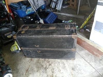 1920s Travel Trunk Very Old  Antique Trunk.Desent Condition For The Age, - Image 1 of 4