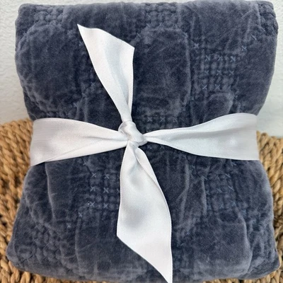 ALMOHADA ACOLCHADA DE CELOSÍA DE TERCIOPELO GRANERO DE CERÁMICA, KING ~ AZUL COBALTO Foto 1 de 4