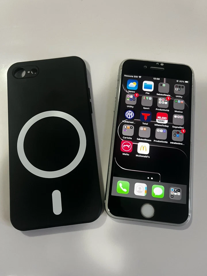 iphone 8 White 64 Gb  LEGGI BENE Descrizione 💥🔥💪 - Immagine 1 di 4