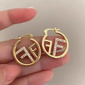 Impresionantes Pendientes de Aro de Moda de Cristal Color Dorado Elegante Inspirados en Letras Alfabeto - Imagen 1 de 9