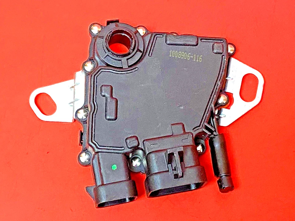 Neutral Safety Switch NS96 for Chevrolet Cavalier Pontiac Sunfire 3 speeds 01/77 - Image 1 of 4