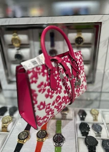 Michael Kors Sheila Women Medium Handbag Purse Crossbody Satchel Bag Dragonfruit - Picture 1 of 16