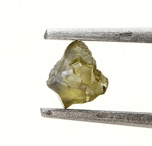 Diamante crudo sin cortar 0,52 tcw gris verdoso brillante forma de polígono natural para regalo - Imagen 1 de 13