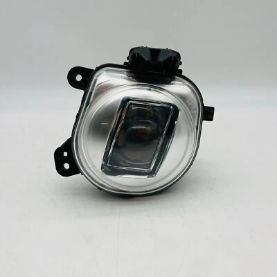 Faro antiniebla BMW X5 X6 pasajero genuino F15 F16 2012-2020 / 7390300002 Foto 1 de 4