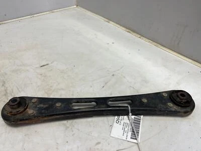 Brazo de control inferior trasero derecho o derecho Ford Mustang 2005-2009 OEM 9R3Z5A649B Foto 1 de 2