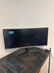 Samsung 34" class ultrawide monitor S34J552WQNXZA Black - Picture 1 of 7