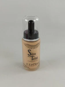 T.LeClerc Complexion Tint Foundation 02 Medium (02 Moyen ) SPF6 - Picture 1 of 5