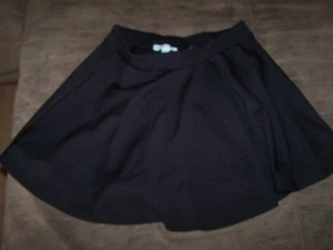 Young Ladies Black Flare Skirt by Ambiance Apparel  Size L in Great Shape - Picture 1 of 5