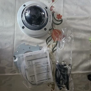 Sony SNC-EM641 1080p Vandal Resistant Full HD Network IP Surveillance Camera - Picture 1 of 3