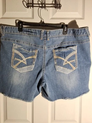 Amethyst Plus Sz 22 Maggie Style Stretchy Denim Distressed Jean Shorts  - Image 1 of 4