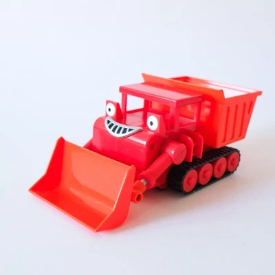 Figura de acción de juguete Bob The Builder Muck Bulldozer - excavadora roja con pistas Foto 1 de 4