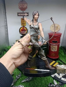 Lara Croft Tomb Raider Figure Statue Model Collectible Limited Boy Gift - Picture 1 of 9
