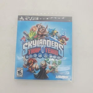 Skylanders Trap Team (Sony PlayStation 3 PS3, 2014) Disc & Case - Tested - Picture 1 of 3