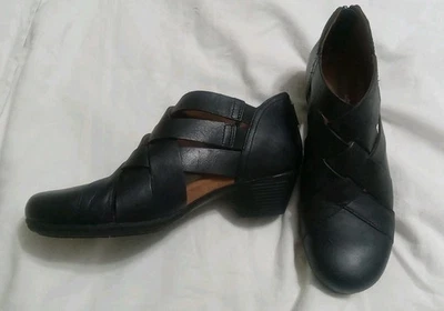 Cobb Hill Women's Laurel Woven Bootie Black  Size 7.5 - Image 1 of 4