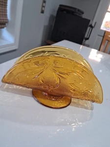 Vintage 1970's ~ Indiana Glass Co. ~ Amber NAPKIN/LETTER HOLDER~ TIARA~ EUC! - Picture 1 of 6