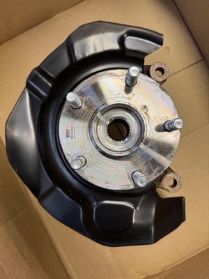 Conjunto de nudillos delanteros derecho Toyota Highlander 2004-2007 Foto 1 de 4