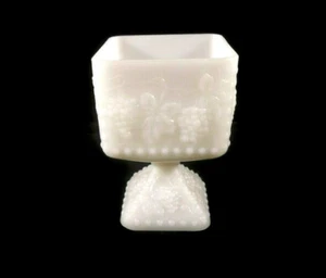 Vintage Milk Glass Grapes and Leaves/Hobnail Footed 3 3/4" Square Candy Dish - Picture 1 of 12