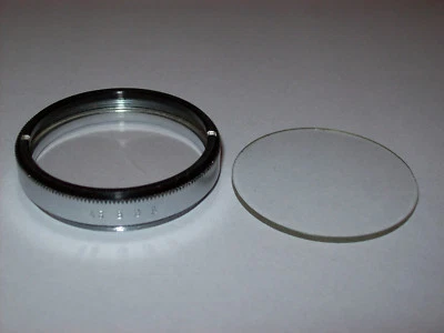 VINTAGE BDB 43MM SCREW IN FILTER WITH CLOSE-UP AND CLEAR GLASS FILTERS  - Image 1 of 4