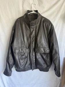 Chaqueta de Cuero Solo Miembros Para Hombres L Negra Bombardero Corredor De Colección Años 80 Motociclista Piloto - Imagen 1 de 6