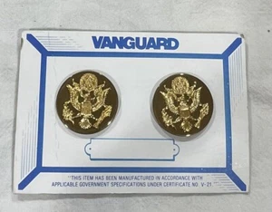 Vintage U.S. MILITARY Gold Tone Hat Eagle Insignia Cap Badge Pins 2 NOS - Picture 1 of 5