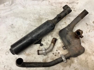 Interceptor Honda VTR250. Escape completo.  Foto 1 de 4