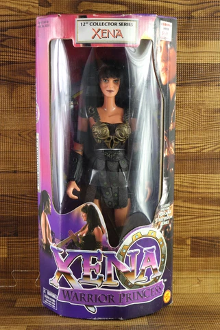 1998 ToyBiz Xena Warrior Princess 12" Collector Series Xena Cover