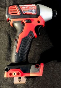 NEW Milwaukee 2656-20 1/4" M18 Cordless Battery Hex Impact Driver 18 Volt 18V - Picture 1 of 5