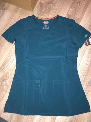 Dickies EDS Essentials Women's V-Neck Solid Scrub Top New With Tags X-Small - Image 1 of 4