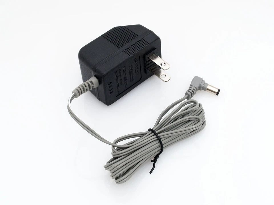 Adaptador Genérico 9V CA DC Danelectro N10BK HoneyTone Mini Amplificador DA-1 Fuente de Alimentación Foto 1 de 1